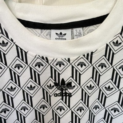 adidas Originals Women s Geometric Logo Print White/Black Dress Crew Neck M