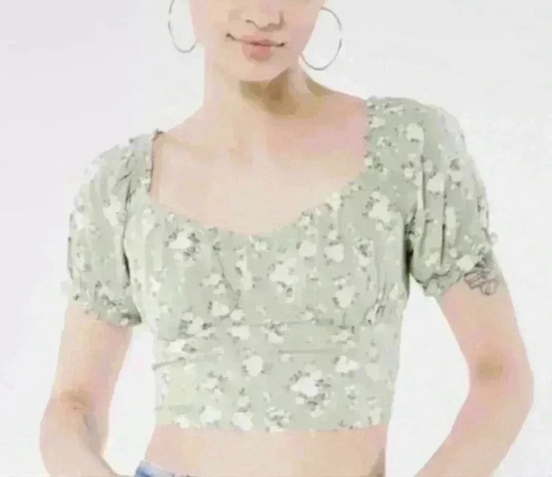 Hollister Puff Sleeve Crop Top Green Floral Women’s Shirt XS Off-the-Shoulder