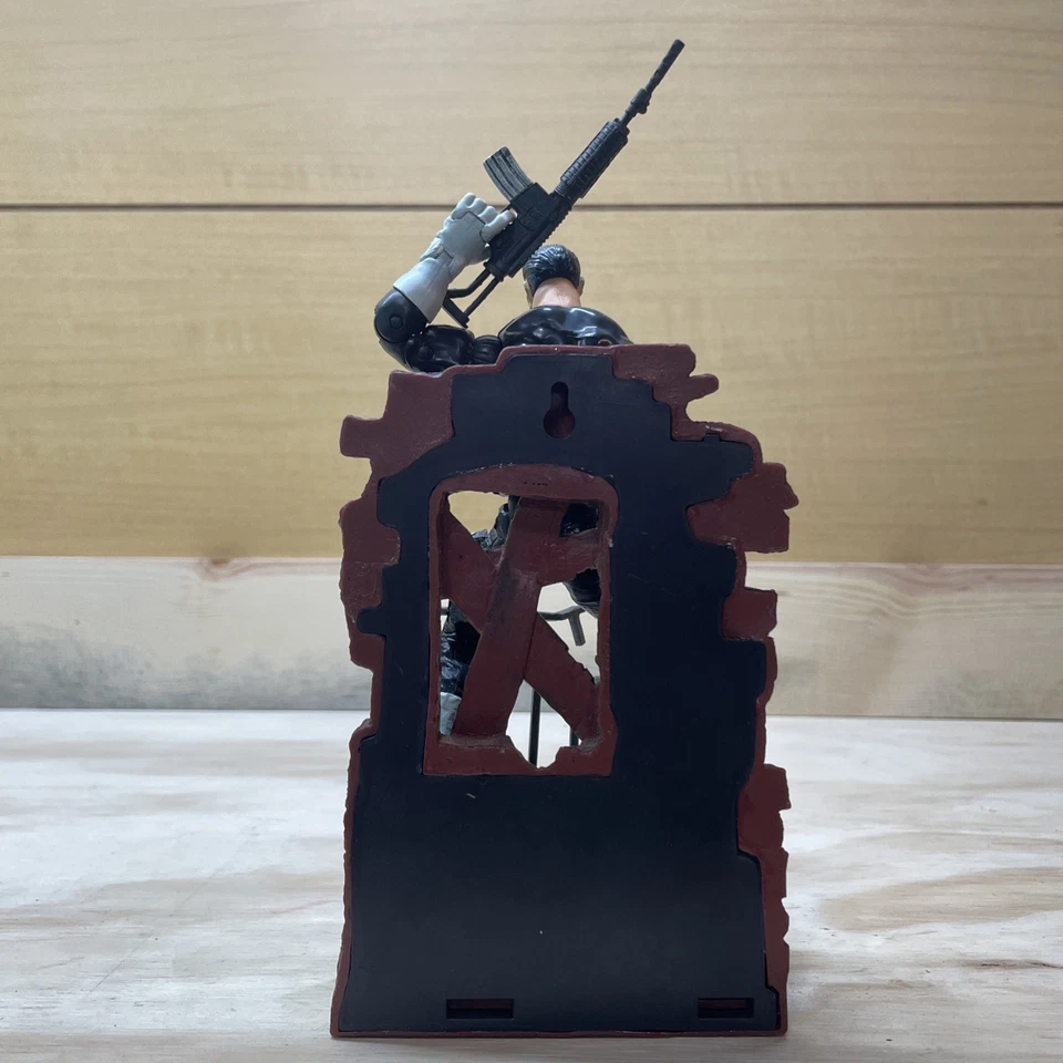 Marvel Legends Series IV The Punisher Action Figure 2003 Toy Biz no box - Image 2 of 2