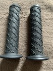 Vintage Bmx Old School Mongoose Black Grip Set.