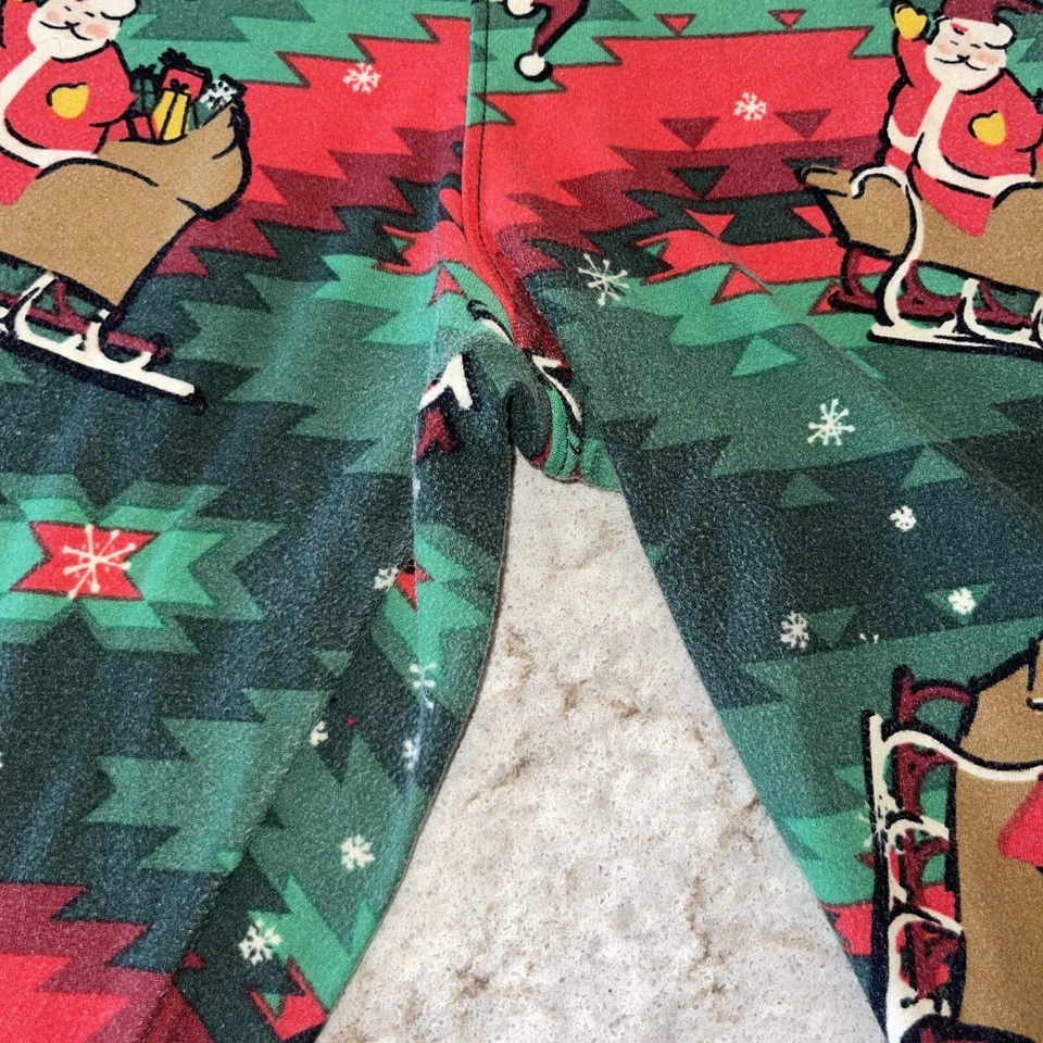 LuLaroe  Christmas Aztec Santa Sleigh leggings Tall Curvy - Image 4 of 4