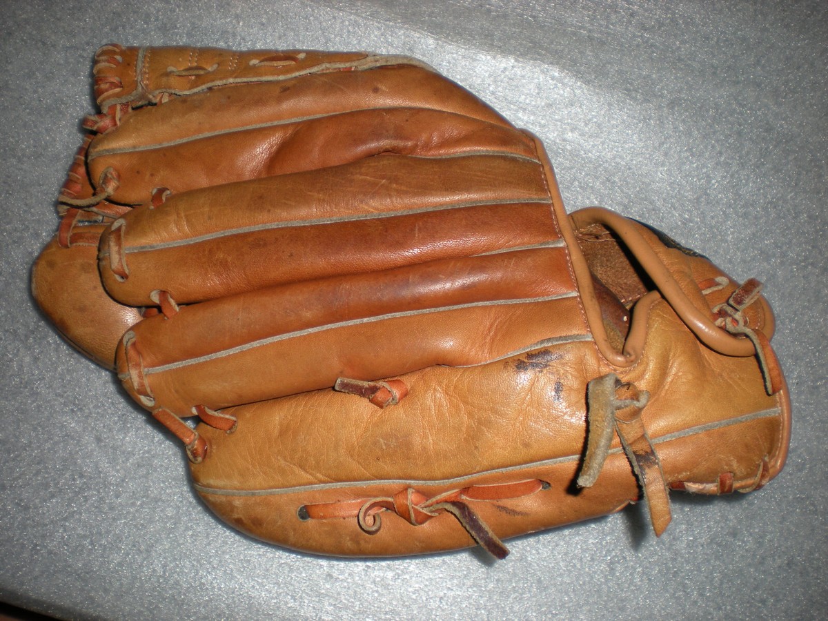Vintage Regent BG-30 Bobby Shantz Youth 11 Vintage Regent BG-30 Bobby Shantz Youth 11