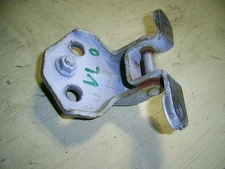 Kia Sportage 2.0 4WD YES Door Hinge Hinge Door Front Left Upper