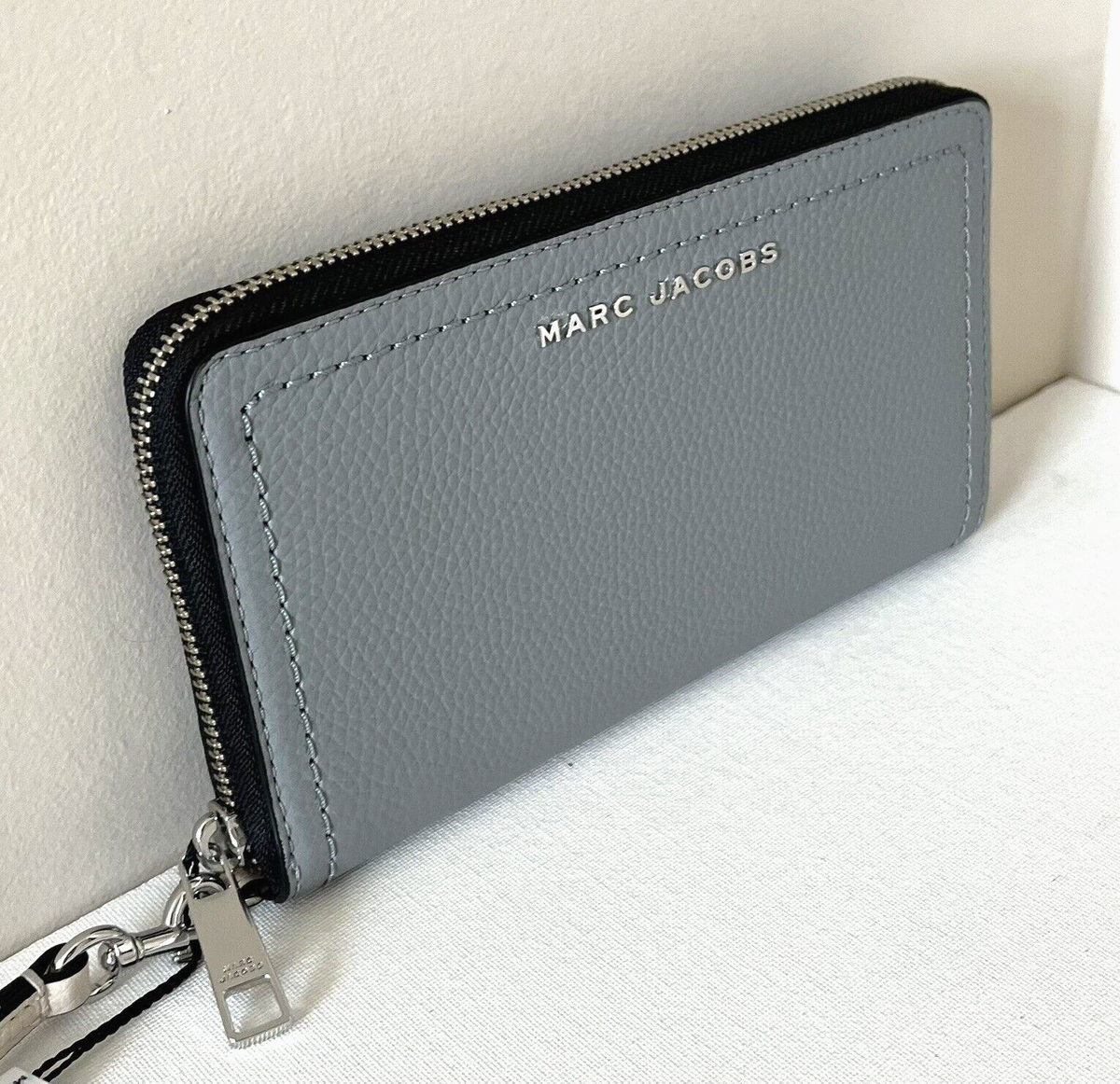 New Marc Jacobs Groove Zip Around Continental Wallet Leather