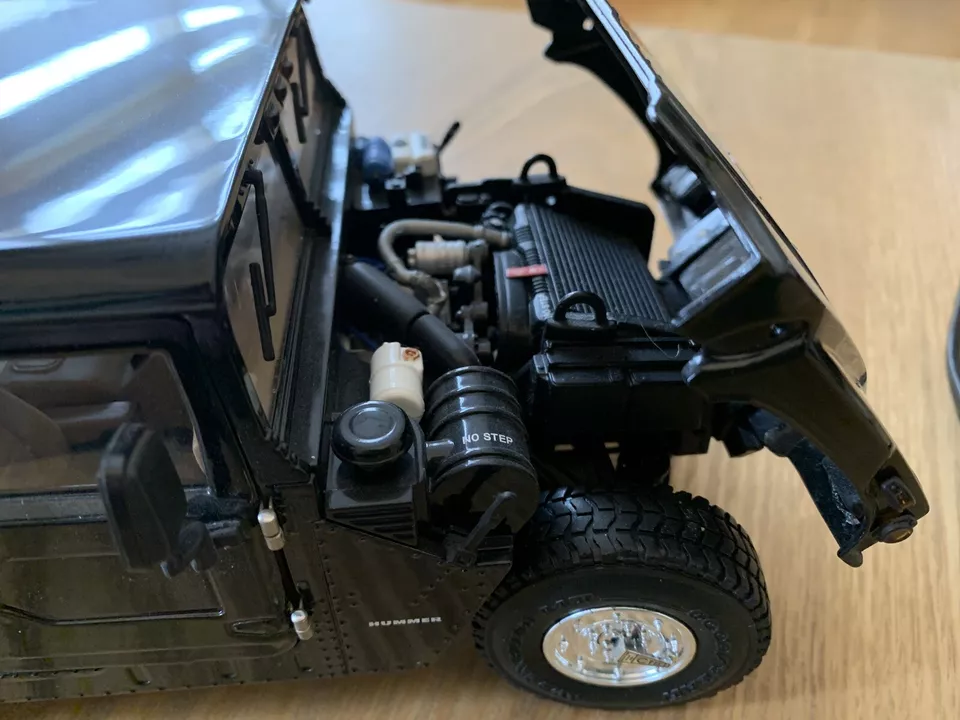 Exoto ThunderTrac AM General Hummer 1/18 Black - Image 4 of 4