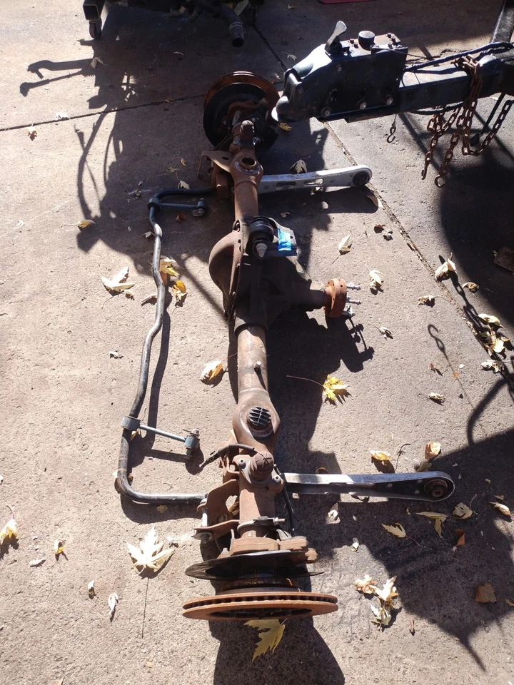 Ford Mustang Shelby GT500 2008 conjunto de eje trasero completo 3,73 Foto 2 de 4