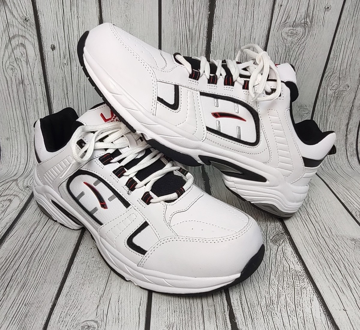 LA Gear Adventure Men’s Athletic Shoes White Navy Blue Size 13W