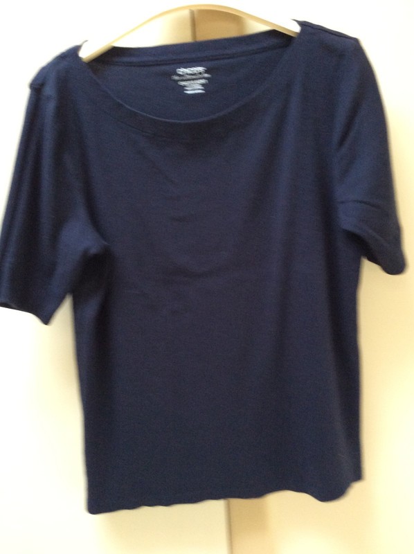 Chico's Women's Navy Blue Ultimate Tee Cotton Knit Top Size 1  NWOT