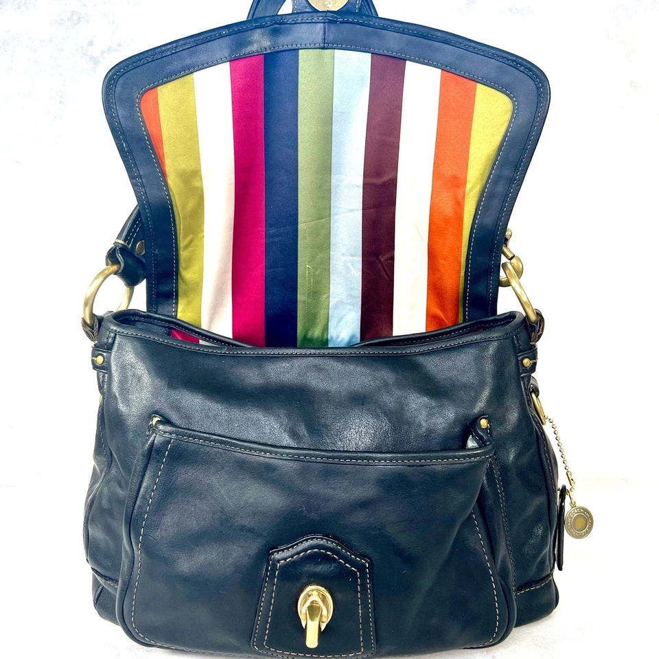 Bolso Coach Y2K 65 Aniversario Legacy Slim Ali Hobo Cuero Negro TurnLock 10327 Foto 2 de 4