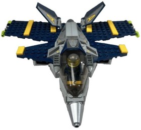 Lego Agents 8630 Mission 3: Gold Hunt Spy Jet + Pilot Mini-Figure ONLY READ