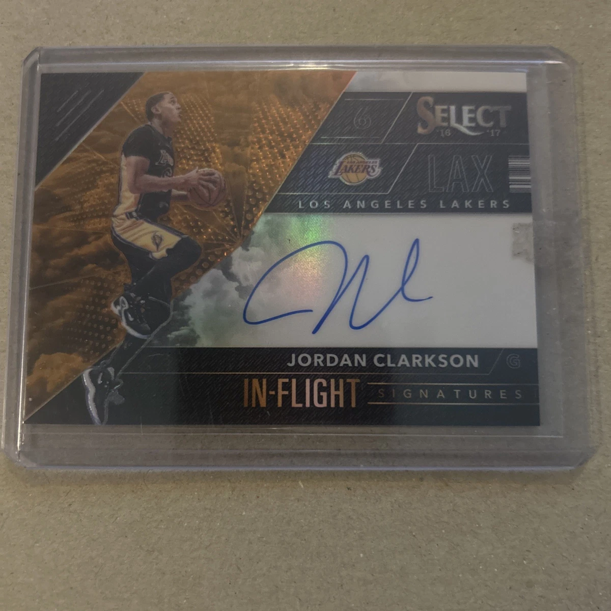 Jordan Clarkson Basketball 2016-17 Season Sports Trading Cards 
