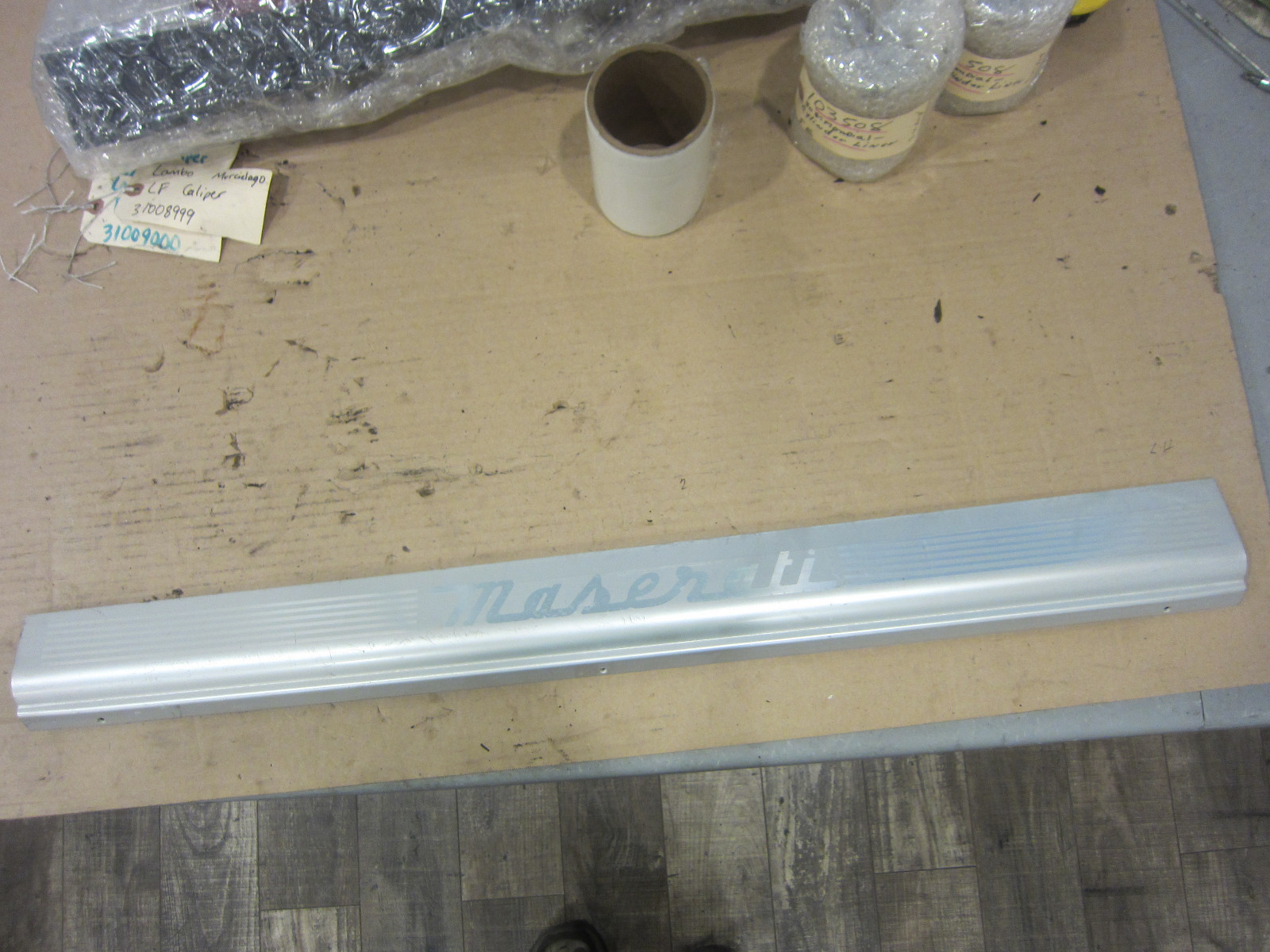 Maserati 4200 - LH Underdoor Moulding / Kick Plate - P/N  386100313