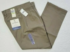 NEW Dockers Best Pressed Signature Relaxed Fit D4 Pleated w Stretch Beige 