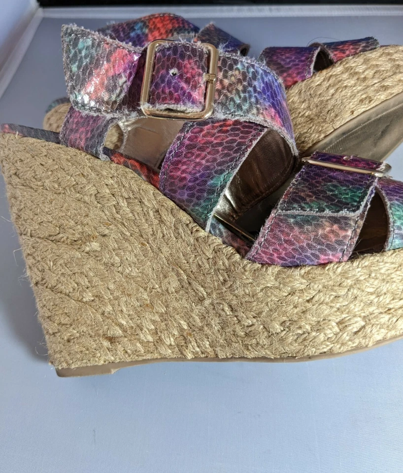 Sandalias Madden Girl Talla 5.5 Púrpura/Rosa con Tacón 4 1/2 Usadas Foto 4 de 4