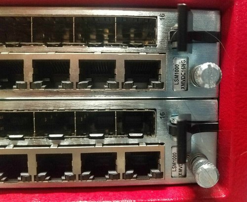 Ixia Optixia XM2 IP Performance Portable Chassis w/ 2 x LSM1000XMVDC16NG Module - Picture 3 of 4