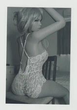 PHOTO Pin-Up Art  Sexy Vintage Type Girl  Excellent Condition  APROX 4X6"