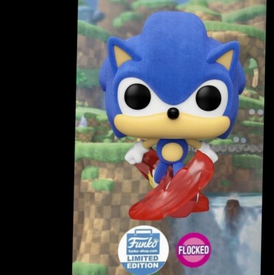 Funko Pop Games- Classic Sonic -Flocked -Funko Shop Exclusive - On hand | eBay