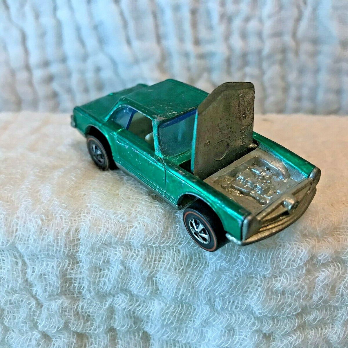 Hot Wheels Redline MERCEDES BENZ 280 SL SPECTRFLAME green Hot Wheels Redline MERCEDES BENZ 280 SL SPECTRFLAME green