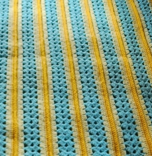 Green & Yellow Stripe 74"x 46" Afghan Lap Blanket Throw Fall Autumn Winter Snug - Picture 5 of 8