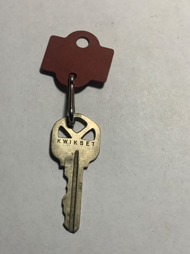 Vintage College Dorm room Hotel Motel Room Key Fob with Key #14 - Picture 2 of 2