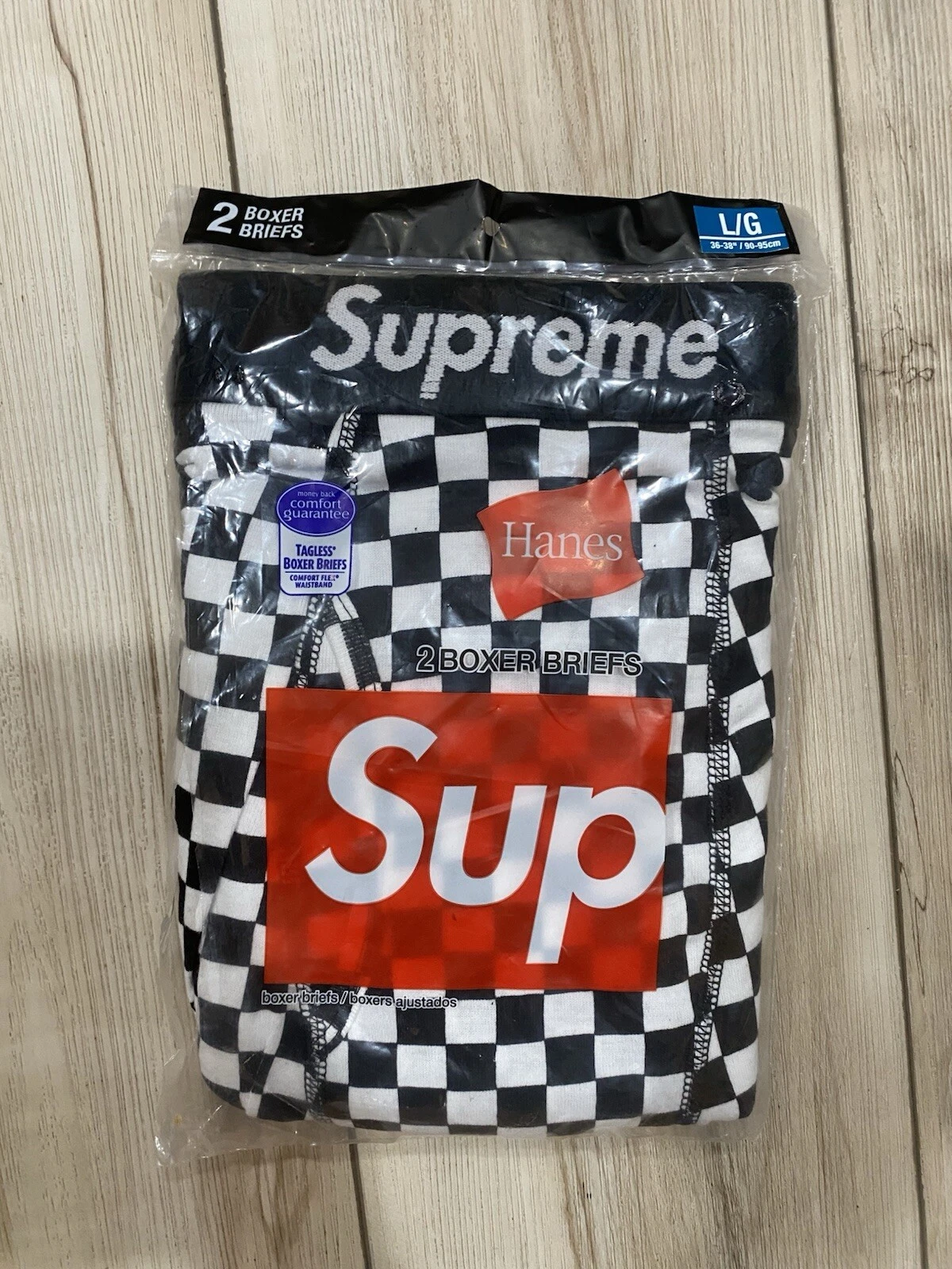 ?? Boxer slip Supreme x Hanes taille L à carreaux neuf ??