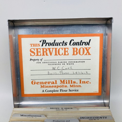 VTG Metal General Mills Products Control Service Box w/ Recipe Cards Used - Picture 10 of 15