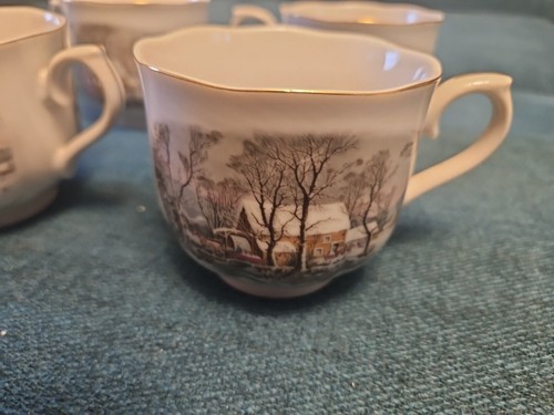 Vintage Avon Currier & Ives Wnter Grist Mill tea pot pitcher Nice Christmas gift - Picture 20 of 23