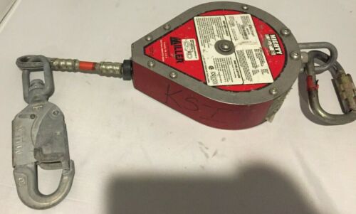 MILLER MIGHTY LITE RL20G-Z7/20 SELF RETRACTING LIFELINE 3/16 MAX Capacity 310LB - Picture 2 of 12