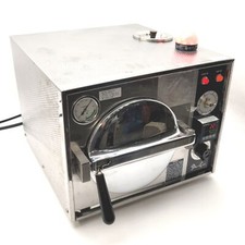 Pelton & Crane OCM Omni-Clave Manual Steam Sterilizer With PID Control 120VAC