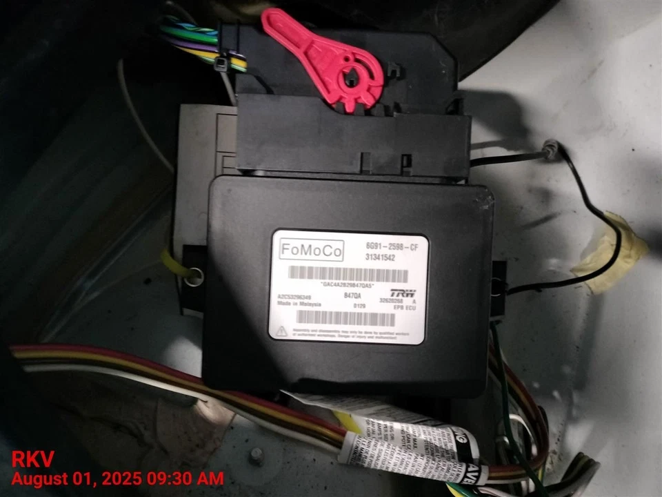 CHASIS CONTROL MODULE 6G912598CF 2015 VOLVO XC60 — 第 2/4 张图片