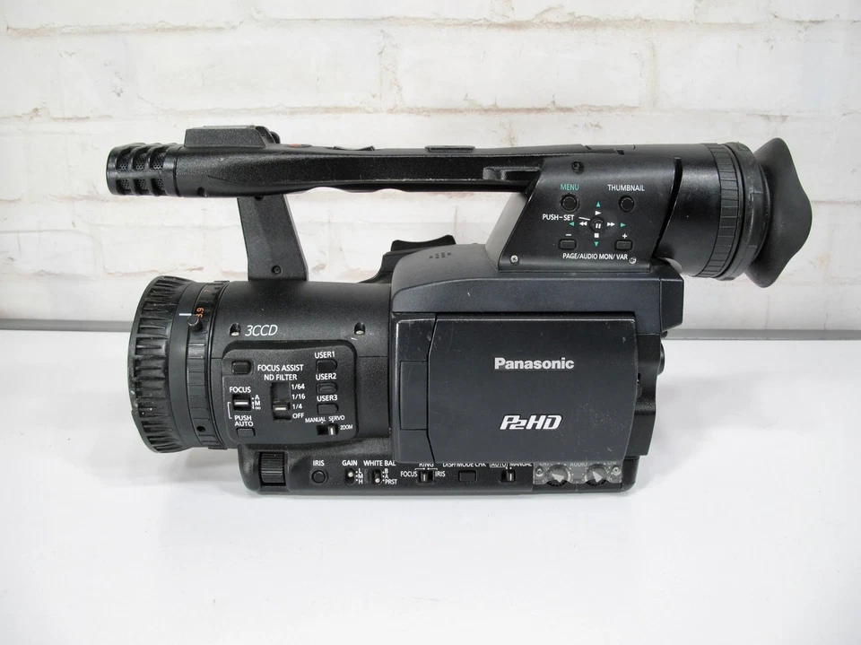 Panasonic AG-HPX170P P2 HD High Definition Solid State Video Camcorder - Image 2 of 4