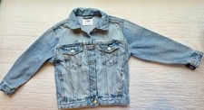 Zara denim jacket girl