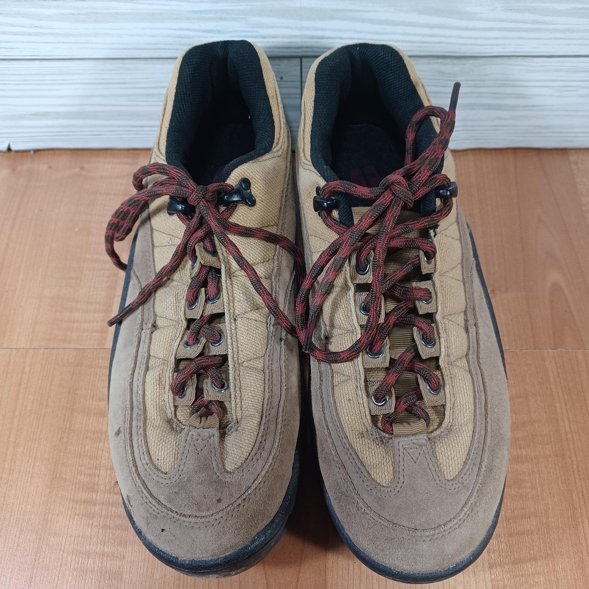 Vintage Nike ACG Rockwood Shoes Men 7.5 Low Brown Suede Hiking