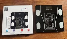 Bathroom weighing scale, New, USA