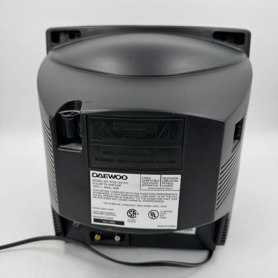 Daewoo DTQ-13V1FC 13" CRT TV Retro Gaming Television Video Audio w/ Remote - Image 3 of 4