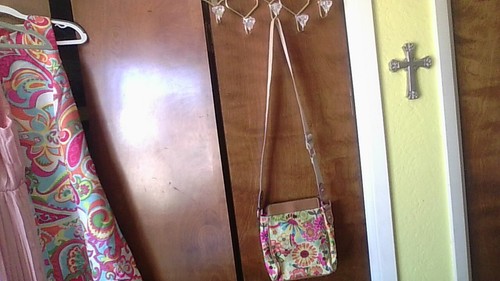 Lilly Bloom Green Living Colorful Floral Cross-Body Purse Happy Spring GREAT Con - Picture 8 of 23