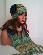 GREEN BLUE MULTI HAND CROCHET FLOWER HAT AND SCARF SET BEANIE SKULL SKI CAP TAM