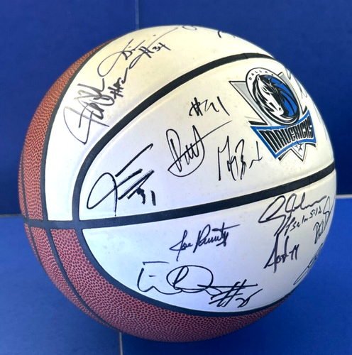 2006 Dallas Mavericks Team Signed Basketball 17 Autos Dirk Nowitzki JSA COA hw1 - Picture 4 of 8