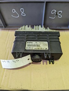 Original VW Golf III 1H Motorsteuergerät Steuergerät 030906026R 0261203302/303