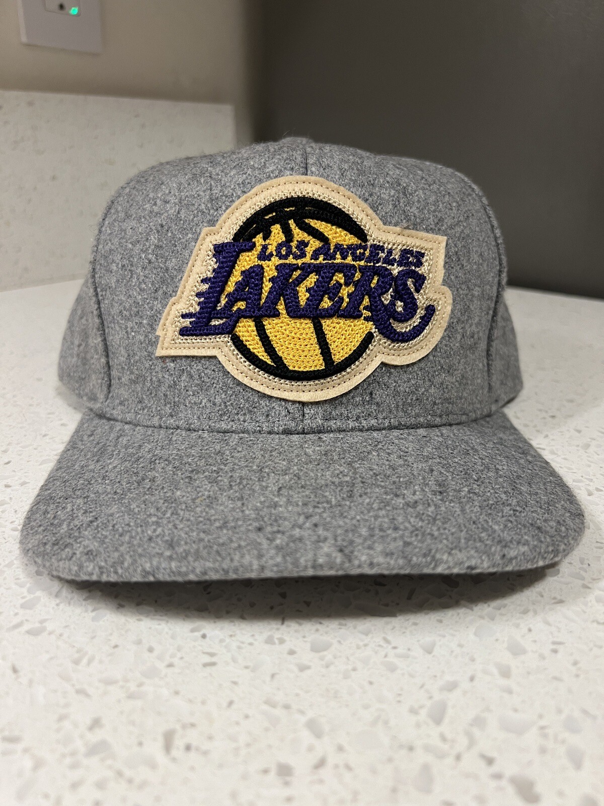 Picture 1 of 4