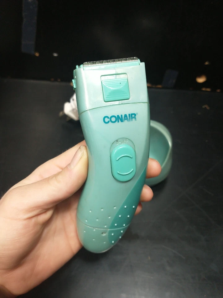 SOLO PIEZAS Afeitadora Conair Mujer Lámina Húmeda/Seca Recargable Inalámbrica LWD375W Verde azulado Foto 2 de 4