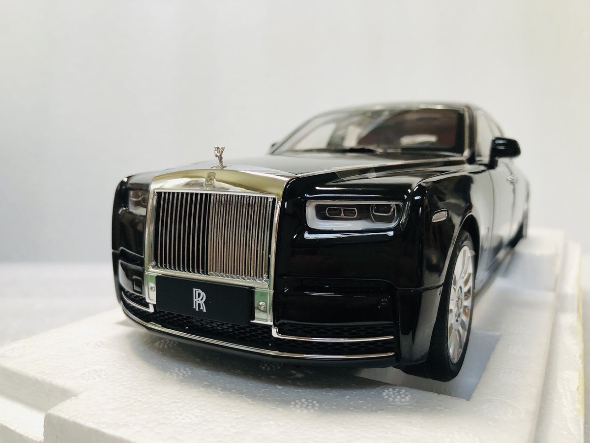1/18 Rolls-Royce Phantom VIII Black/Red Interior Diecast 1/18 Rolls-Royce Phantom VIII Black/Red Interior Diecast