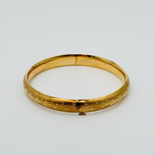EG 14k Yellow Gold Star Etched Bangle Bracelet Dominican Republic 7.7gr Sz 7.5” - Picture 11 of 17