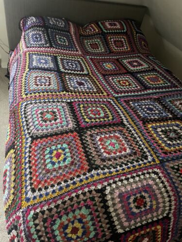 Huge 70s Handmade multicoloured Crochet Granny Square Blanket/Throw 240x280cm