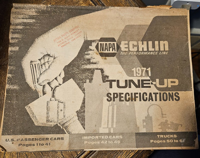 NAPA Echlin 1971 Tune-up Specifications Booklet