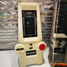 Galaxy Invader Handheld Computer Galaxian Game CGL Colour Space Invaders Working