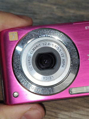 Panasonic LUMIX DMC-FS7 10.1MP Digital Camera -Pink Tested Working
