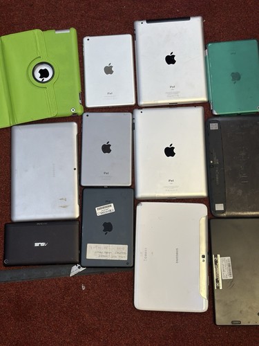 Job Lot of 12 x Various Tablets - Spares Or Repairs - Samsung, Apple etc - Afbeelding 4 van 4