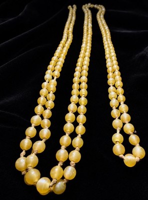 ArtDeco 1920s Uranium Glass Sautoir Knotted Silk Flapper Necklace UV Glow 42''