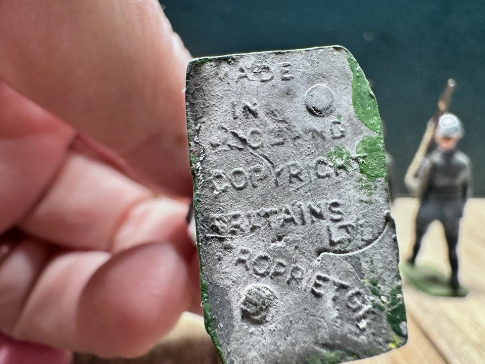 Britains: From Set 1856 - Polish Infantry. Pre War, c1940. Unboxed. Uncommon - image 3 of 3